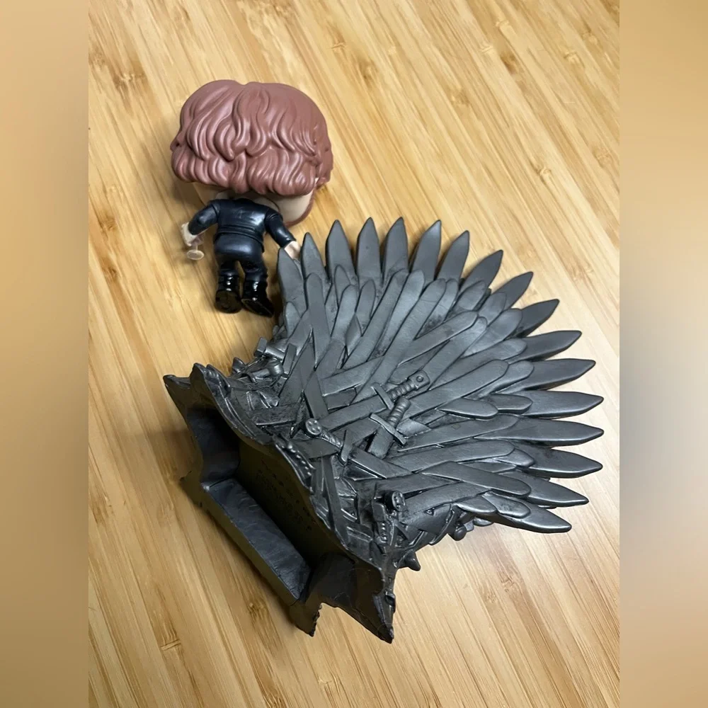 Tyrion Lannister Funko Pop - Picture 5 of 8
